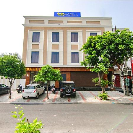 Fabhotel Prime Taj Castle Amritsar Exterior foto