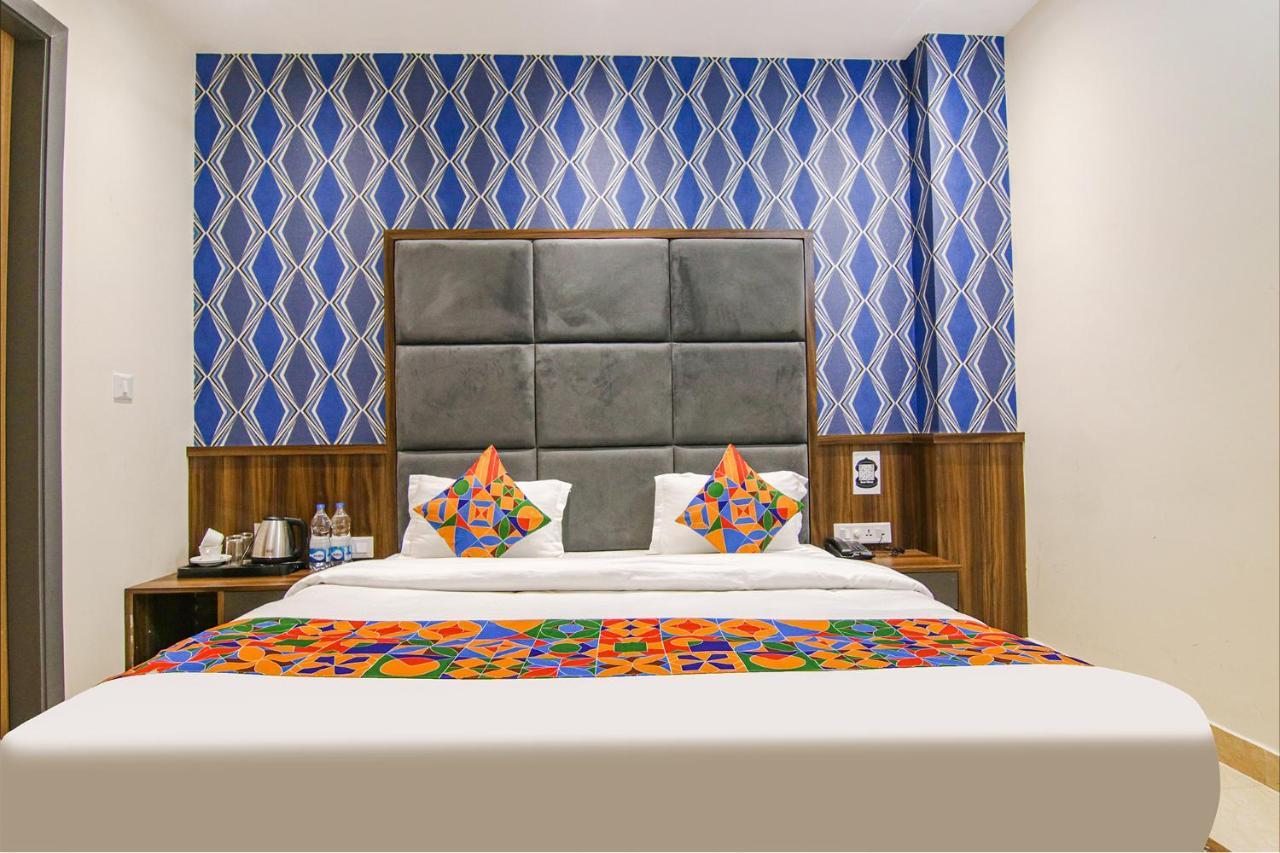 Fabhotel Prime Taj Castle Amritsar Exterior foto