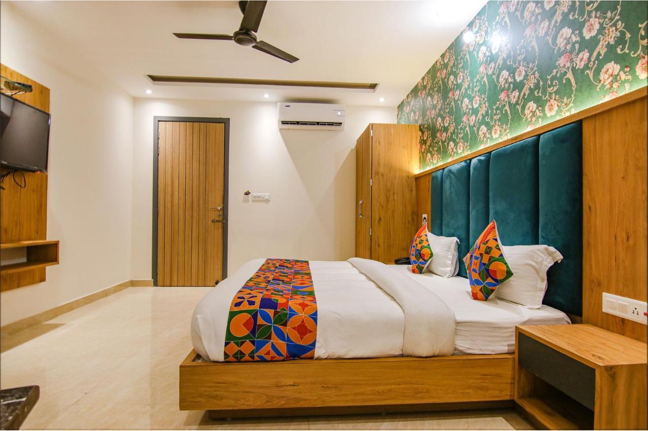 Fabhotel Prime Taj Castle Amritsar Exterior foto