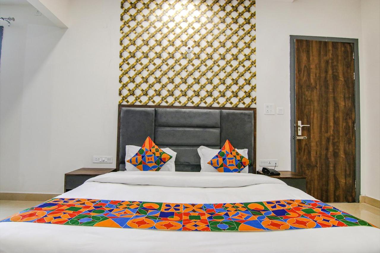 Fabhotel Prime Taj Castle Amritsar Exterior foto